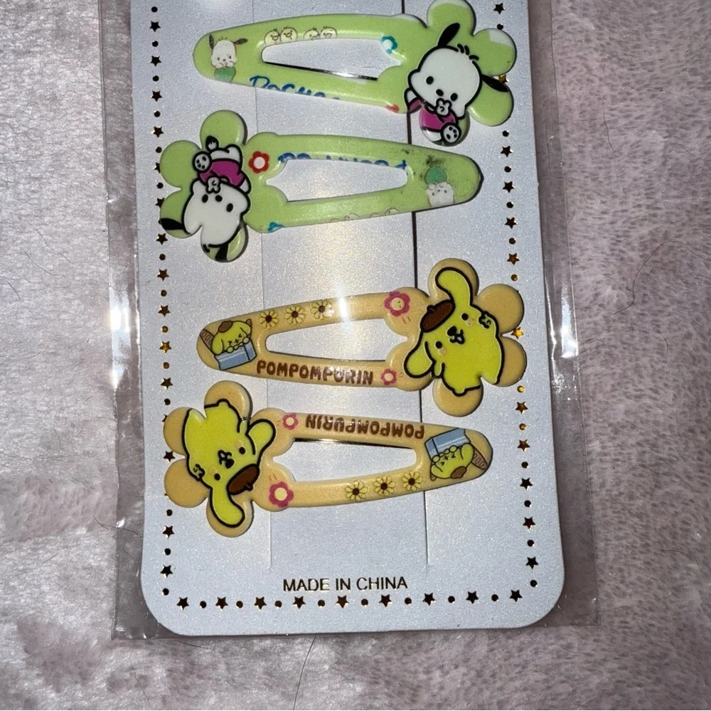 ✨✨5/$10✨✨ Sanrio Characters Set of 6 Hair Barrettes Snap Clips Hair New
